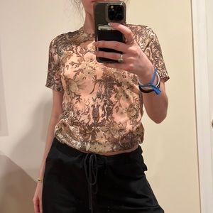 Flower matter mesh top with tank under